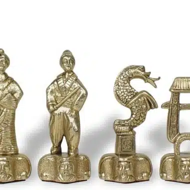 Figury szachowe Samourai II w złotym metalu, widok z przodu w rzędzie