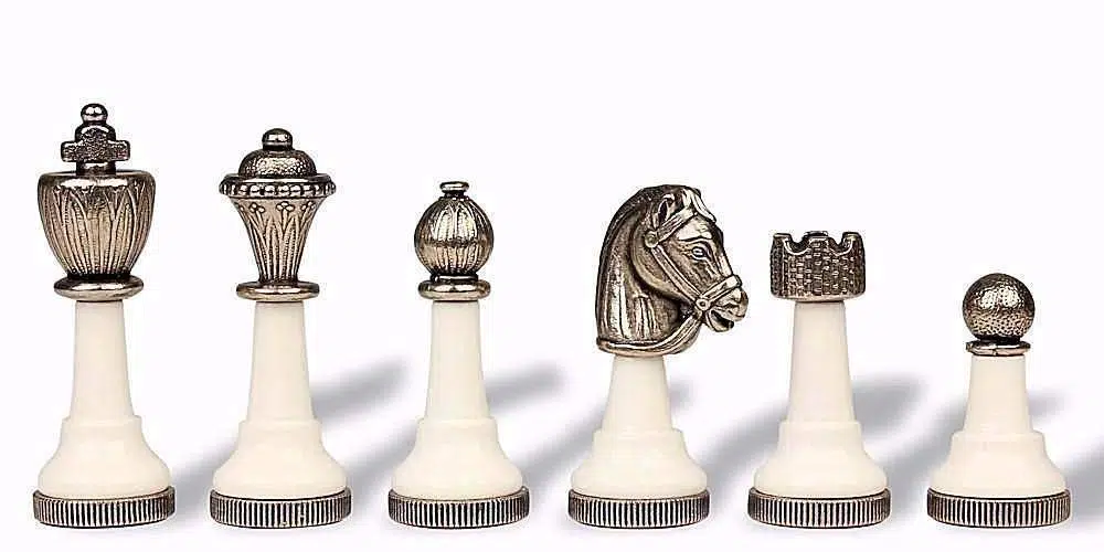 Figury Staunton Design IV: hetman, goniec, skoczek i wieża z posrebrzanego metalu