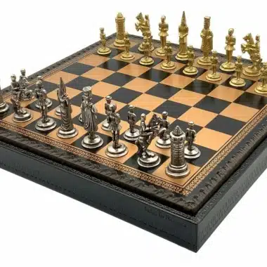 Komplet Camelot Król Artur XIV z metalowymi figurami na dwukolorowej szachownicy
