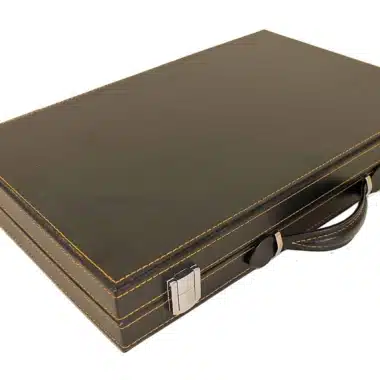 Backgammon Elegant, zamknięty, składana kaseta z czarnej ekoskóry z uchwytem podróżnym