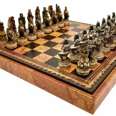 Échiquier Ancien Monde complet avec les deux armées de pièces Mort-Vivant III face à face