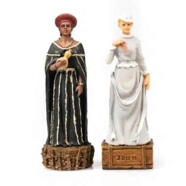 Figury szachowe Wojna Angielsko-Zuluska, królowa Zulusów w pelerynie i brytyjska pielęgniarka