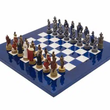 Komplet Camelot Roi Arthur VIII na niebiesko-białej drewnianej szachownicy