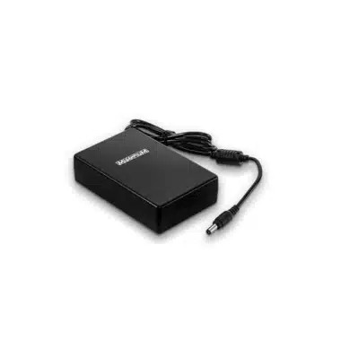Powerbank Chess Volt widziany z boku z rozwiniętym złączem