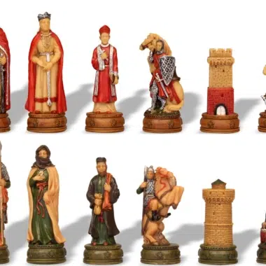 Figury szachowe Camelot: królowie, biskupi, rycerze i wieże malowane ręcznie
