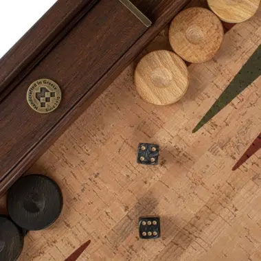 Backgammon z Naturalnego Korka z Pionkami z Drewna Oliwnego